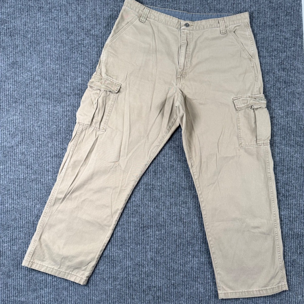 Wrangler Mens 38x30 Cargo Pants Beige Relaxed Fit Utility Workwear Outdoor